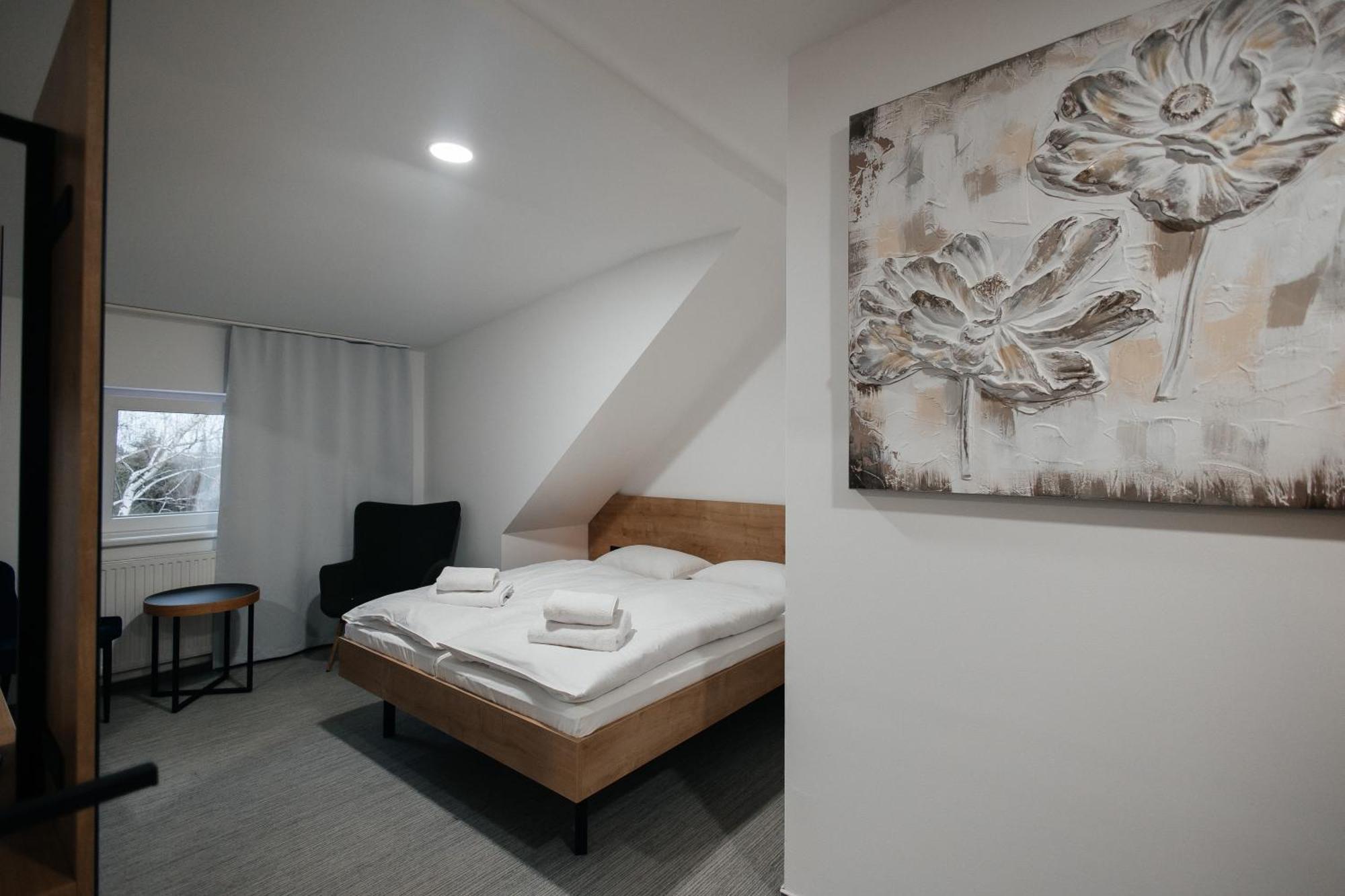 Golden Golem Hotel & Spa Прага Екстер'єр фото