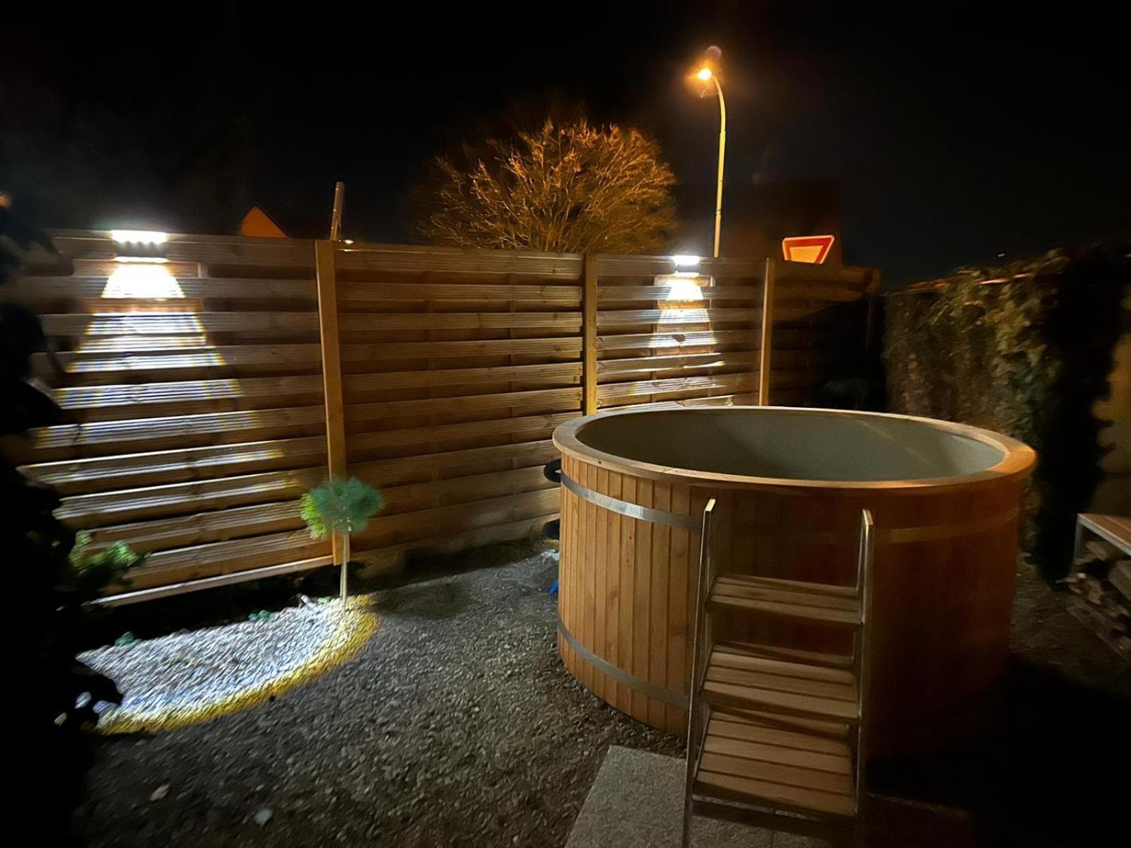 Golden Golem Hotel & Spa Прага Екстер'єр фото